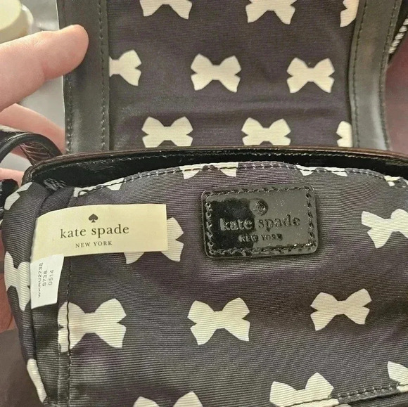 Kate spade Chelsea park stripe pattern Crossbody - Picture 4 of 9